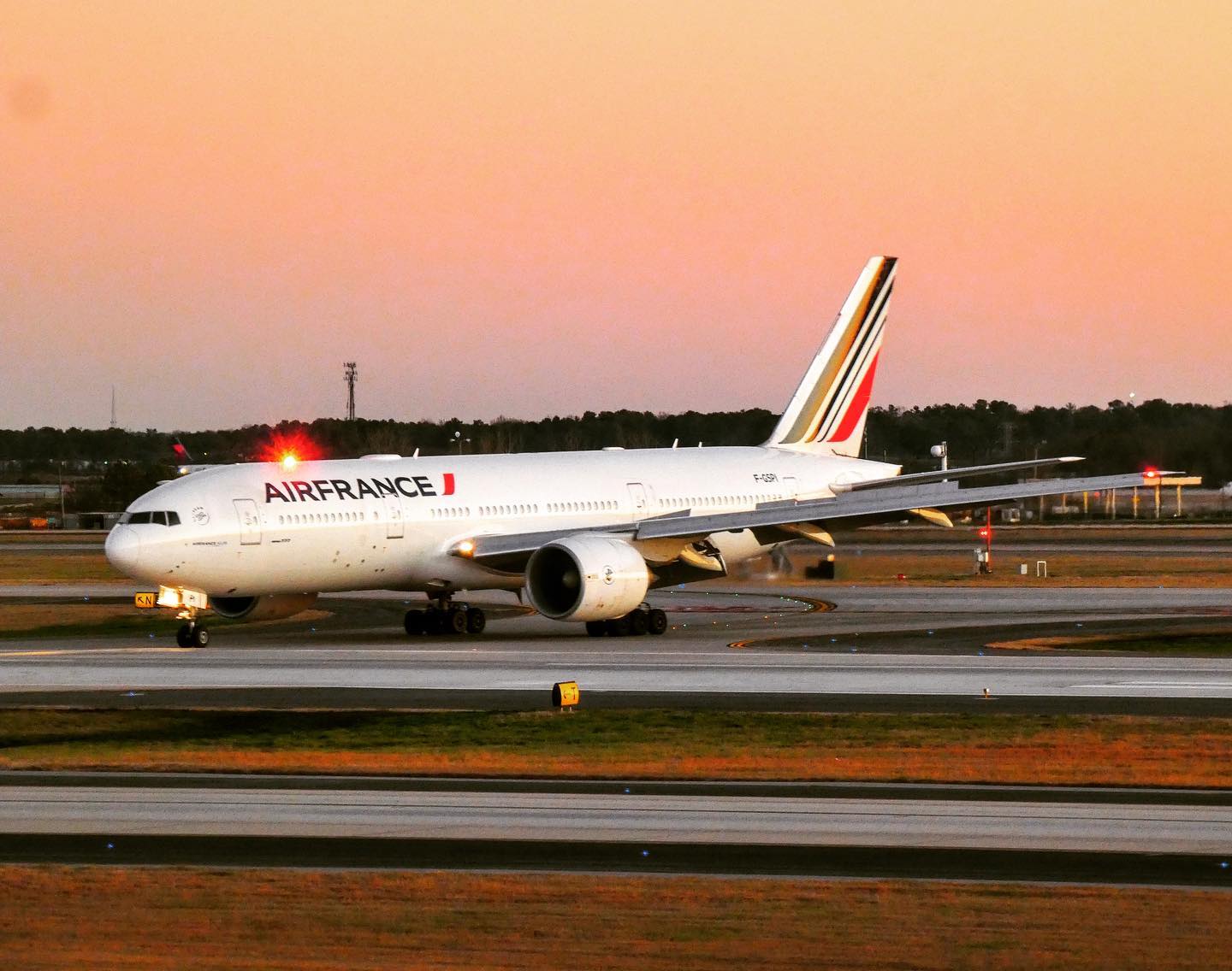 Air France 777 at Atlanta Hartsfield-Jackson International Airport